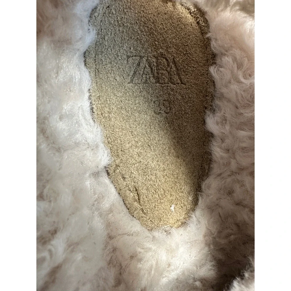 ZARA Women's Fur Lined Buckle Strap Flat Sandals Tan Size US 8 EUR 39 - Picture 4 of 6